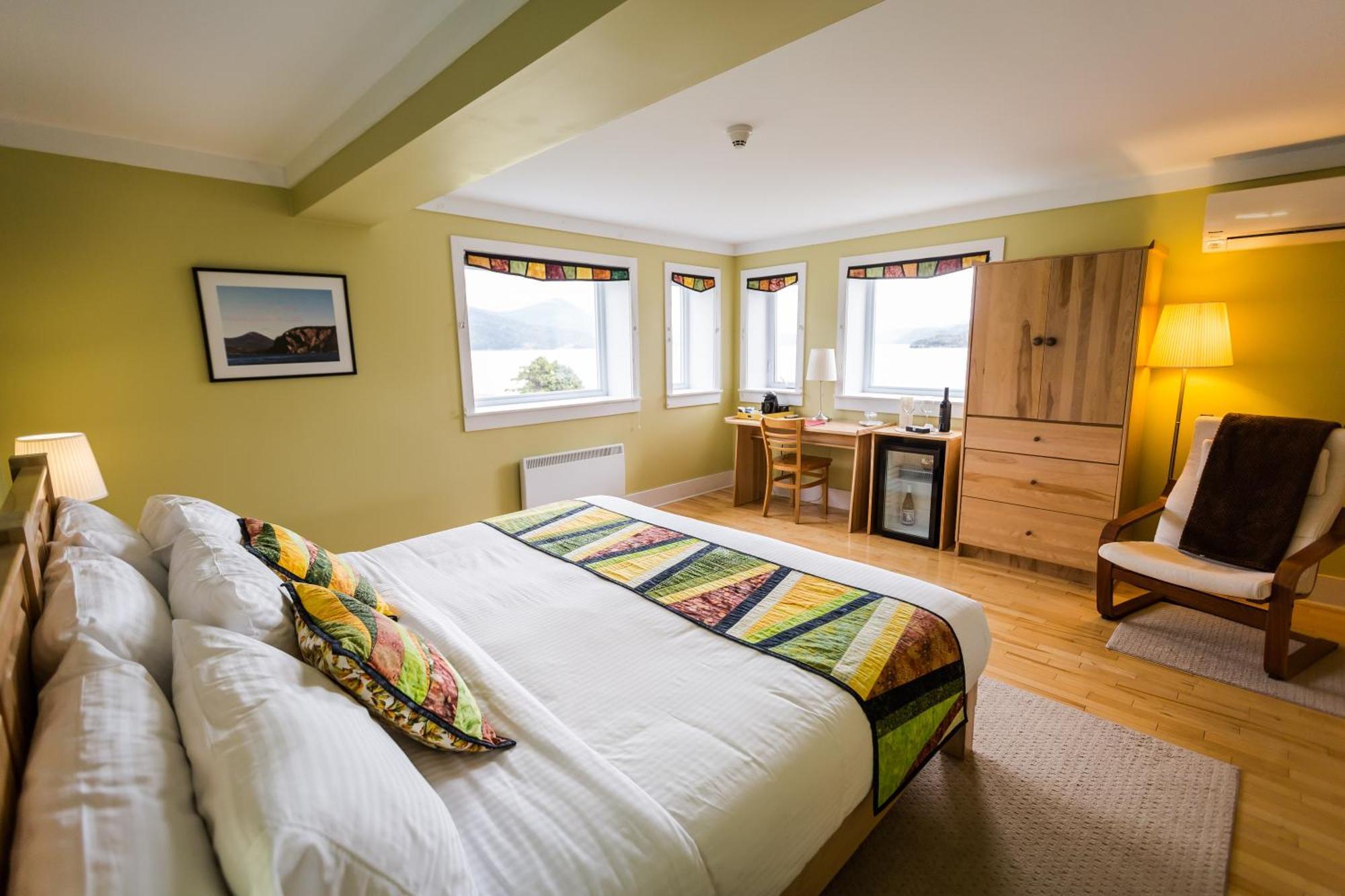 Neddies Harbour Inn Norris Point Extérieur photo